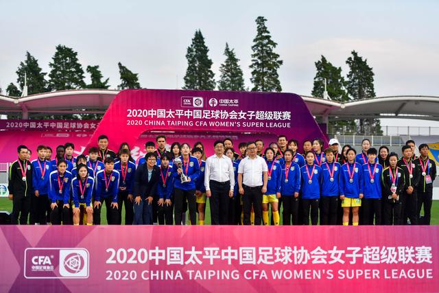 太阳报：英格兰球迷卖房子去看世界杯，计划在北美待7周